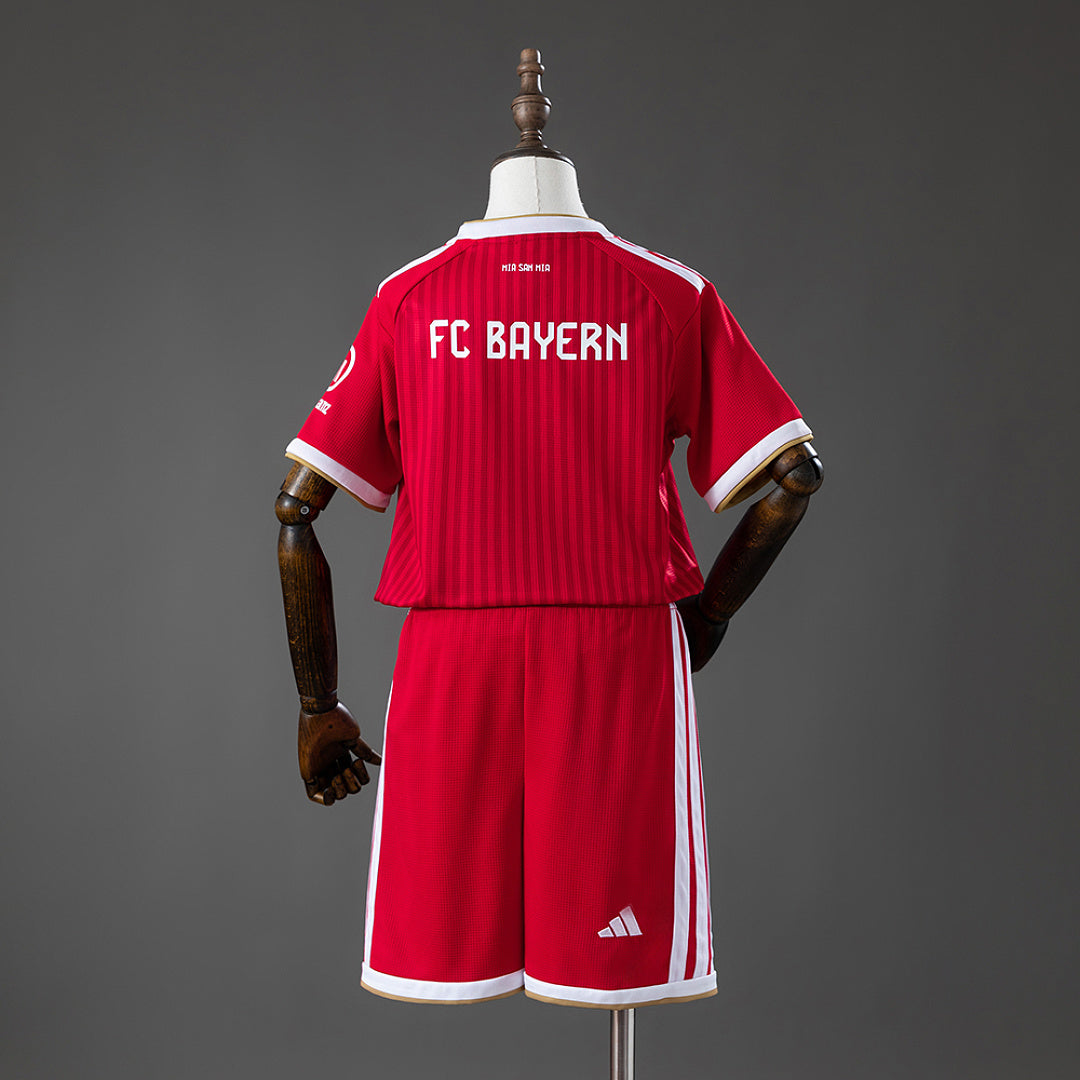 Conjunto Infantil Bayern de Munique 26/27