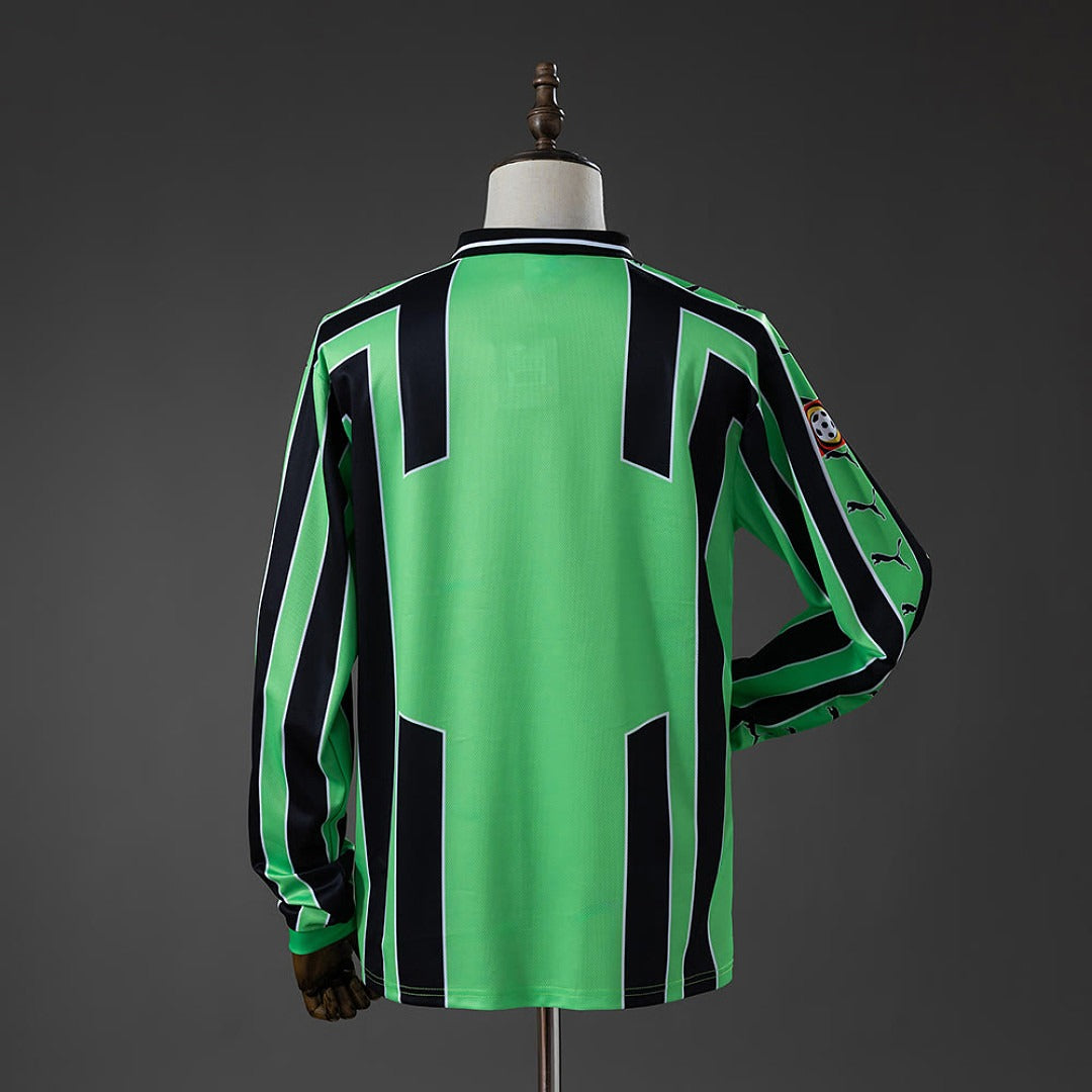 Camisa Wolfsburg 1999/00 - Manga Longa