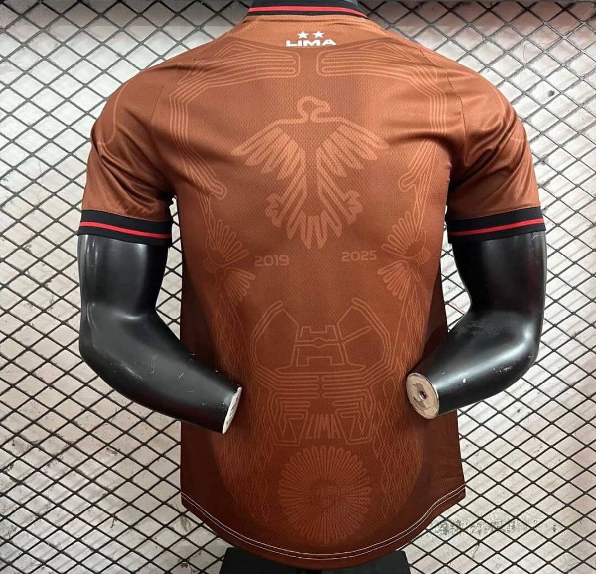 Camisa Mengão 26/27 - Urubu de Lima