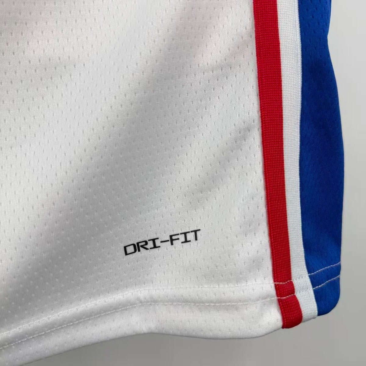 Regata Philadelphia 76rs White
