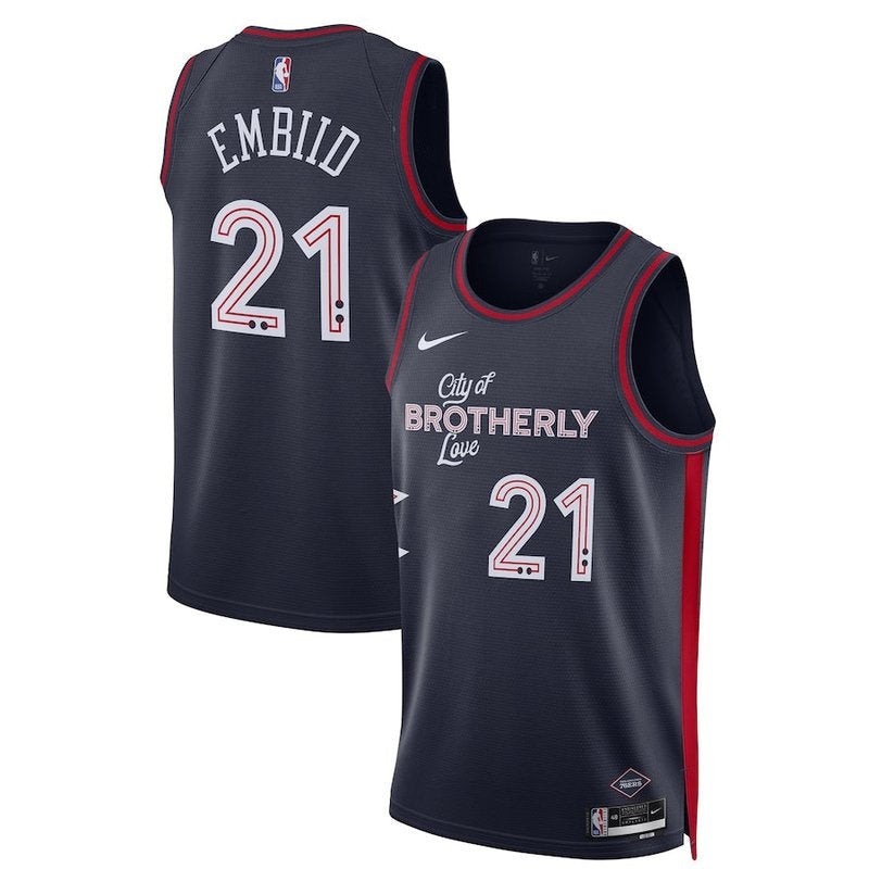 Camisa NBA Joel Embiid - Philadelphia 76ers - 23/24 - Azul Marinho - Edição Cidade